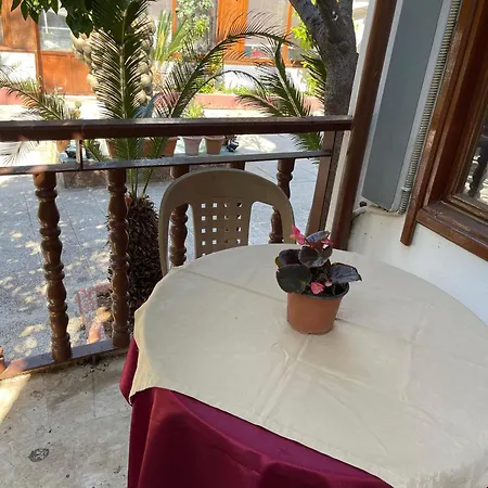 Hotel Karyatit Kaleici