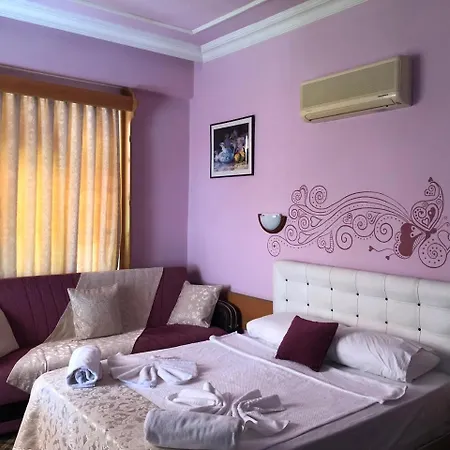 Karyatit Kaleici 2* Antalya