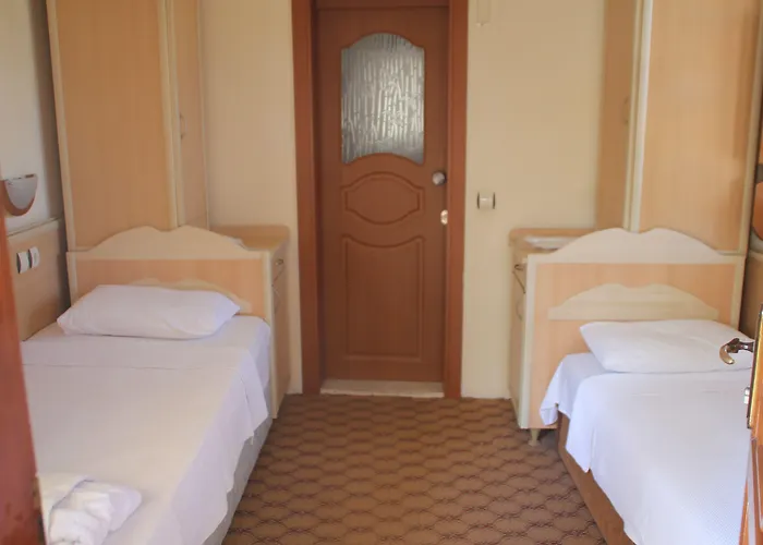Karyatit Kaleici Hotell 3*