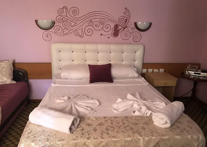 Hotell Karyatit Kaleici 3*