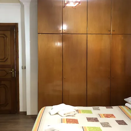 Karyatit Kaleici