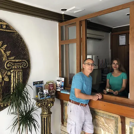 Karyatit Kaleici Otel Antalya