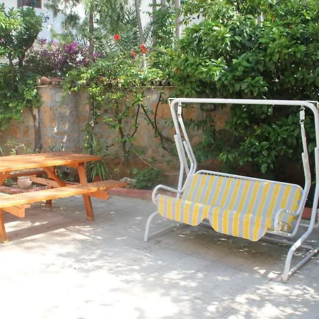 Karyatit Kaleici 3* Antalya