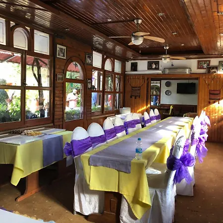 Karyatit Kaleici Otel Antalya