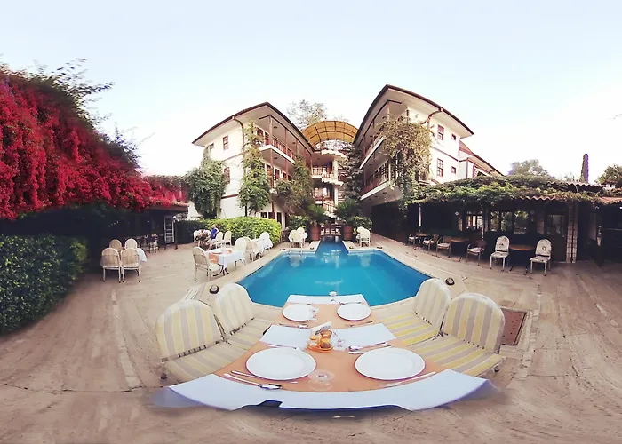 Hotel Karyatit Kaleici