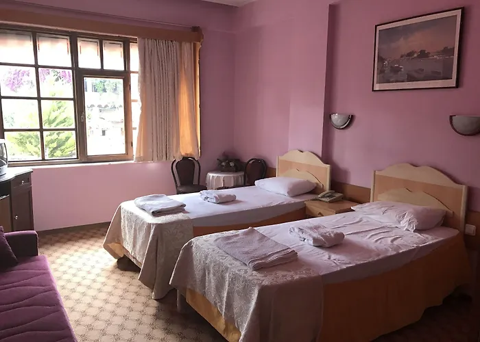 Karyatit Kaleici Hotel 3*