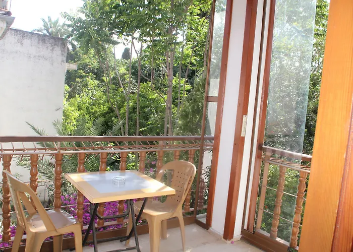 Hotel Karyatit Kaleici 3*