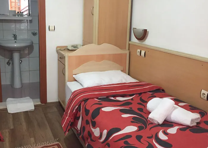 Karyatit Kaleici Hotel Antalia