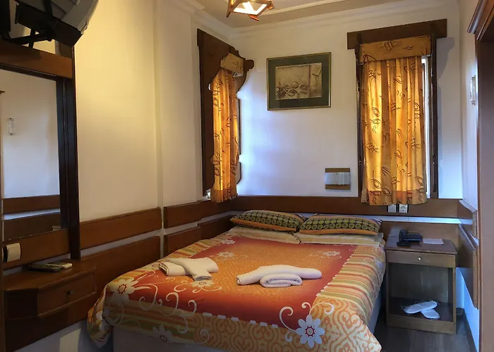 Hotel Karyatit Kaleici Antalia