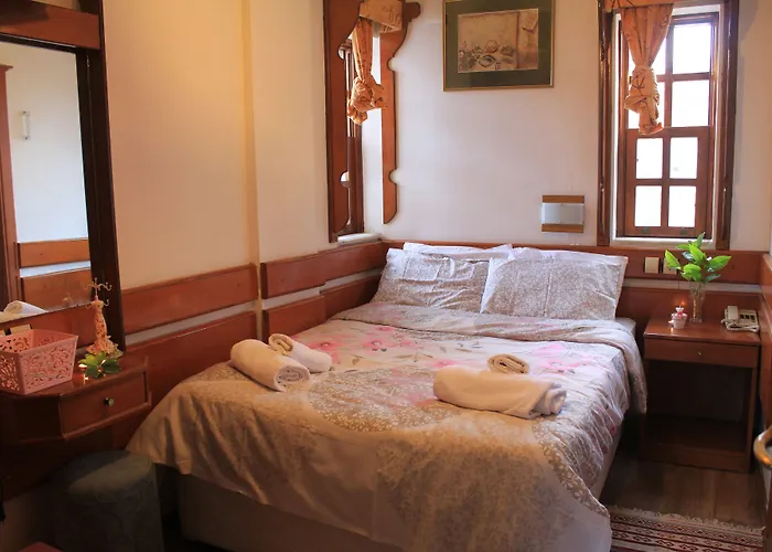 Hotel Karyatit Kaleici Antália