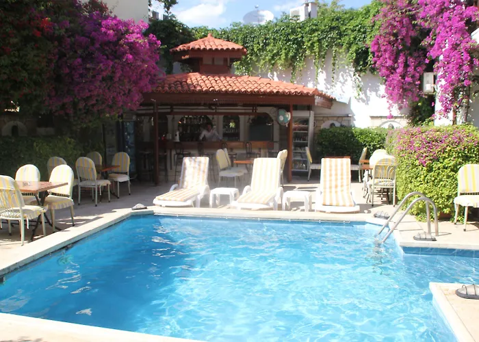 Hotel Karyatit Kaleici Antália