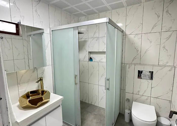 Karyatit Kaleici 3*