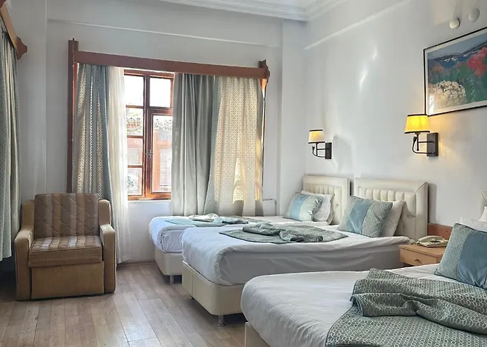 Karyatit Kaleici Hotel Antalia