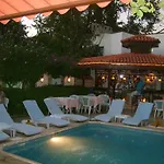 Ξενοδοχείο Karyatit Kaleici
