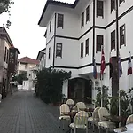 Karyatit Kaleici Αττάλεια