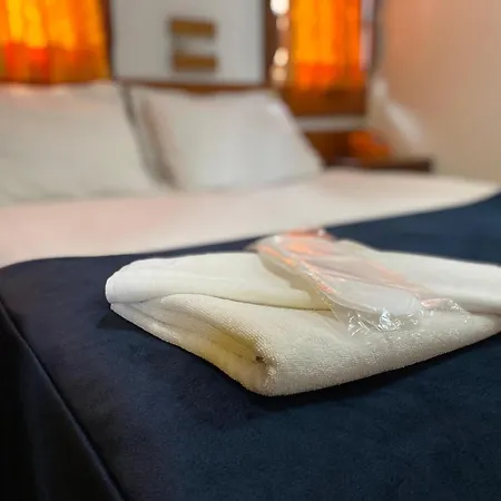 Karyatit Kaleici Hotell 2*