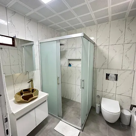 Karyatit Kaleici 3*
